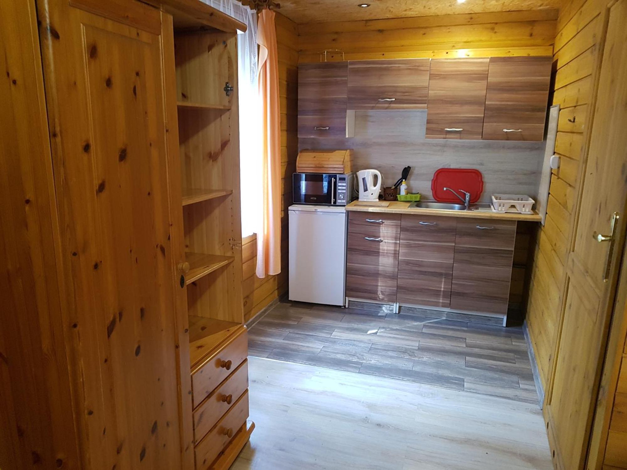Pod Sosnami Osrodek Wypoczynkowy Boszkowo Letnisko Villa Exterior photo