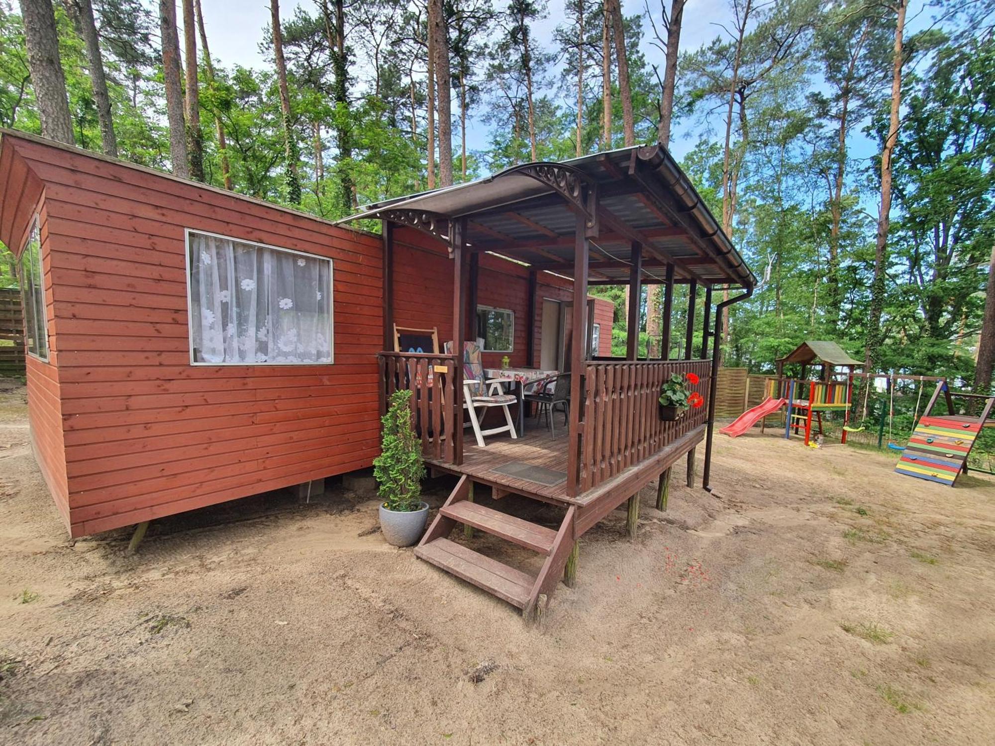 Pod Sosnami Osrodek Wypoczynkowy Boszkowo Letnisko Villa Exterior photo